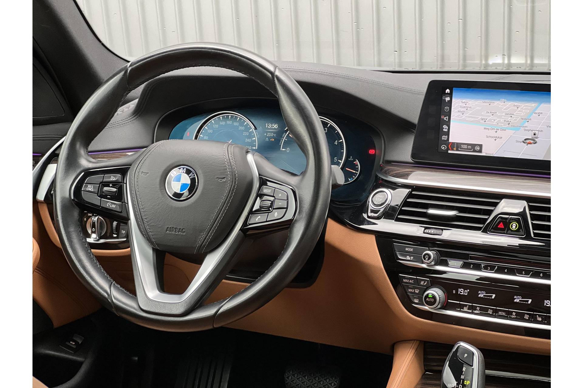 BMW 5 Serie 520d High Executive*DAKJE*HUD*CRUISE*NAVI.PROF*LED